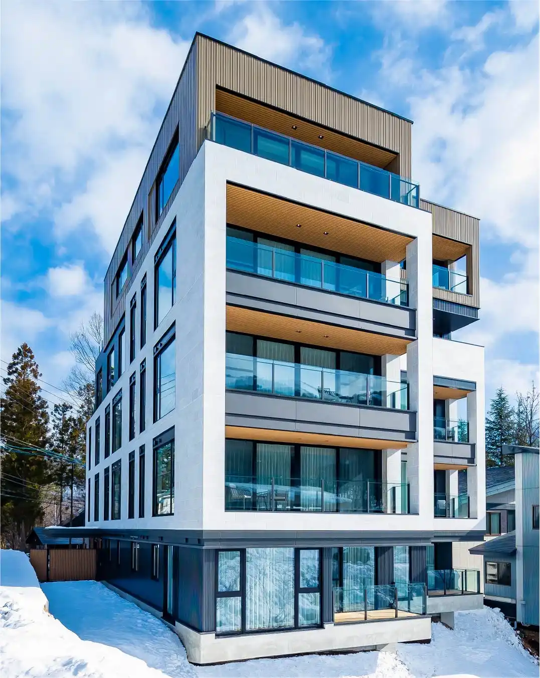 Portrait body image - 1076x1352-50-1