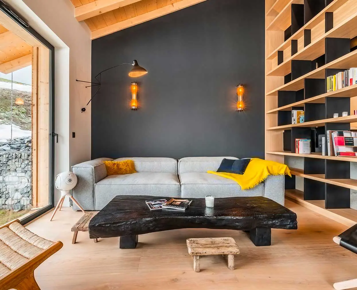 Emerald Stay_1245x1014 - Hero Spot-1