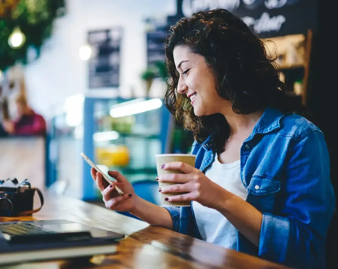 What is a hotel distribution channel