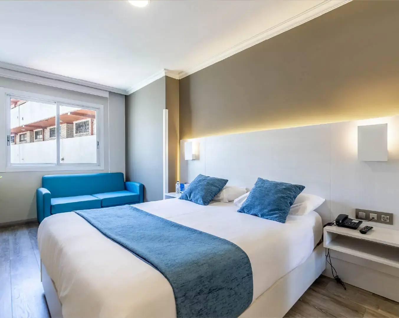 Hotel Atlántico Vigo Website body Image 5 1352 x 1076-50