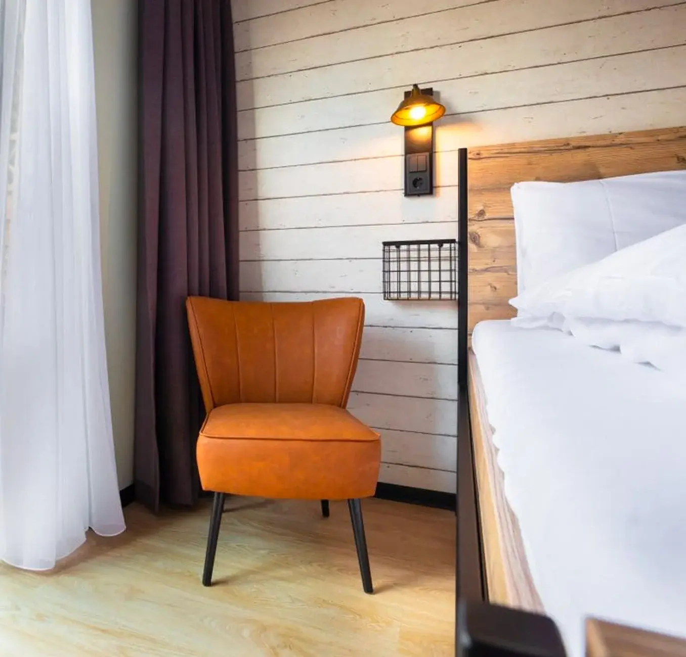 GuestHouse - 1076x1352 - Body Quote 1