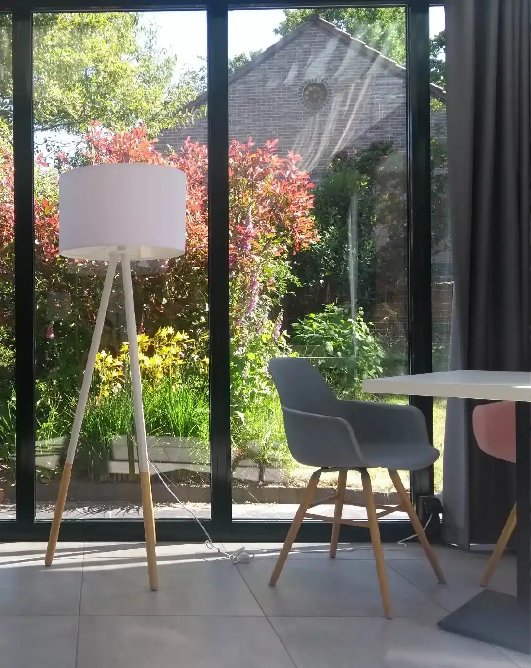 Hotel-_-Glamping-Pluimpapaver-Website-body-Image-4-1076-x-1352-50_1