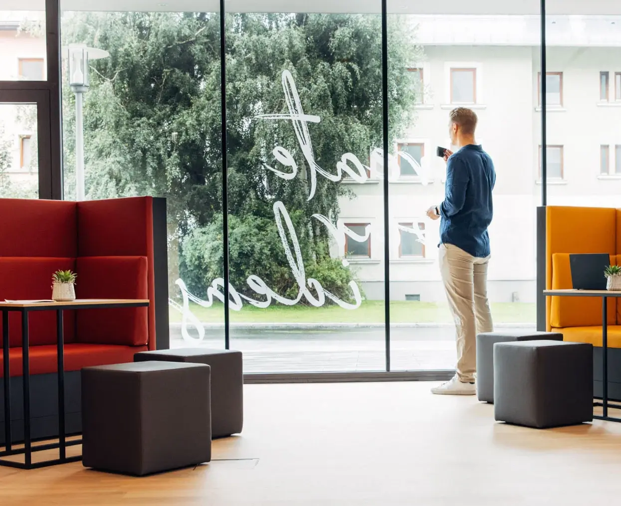 HH_1245-x-1014---Hero (1)