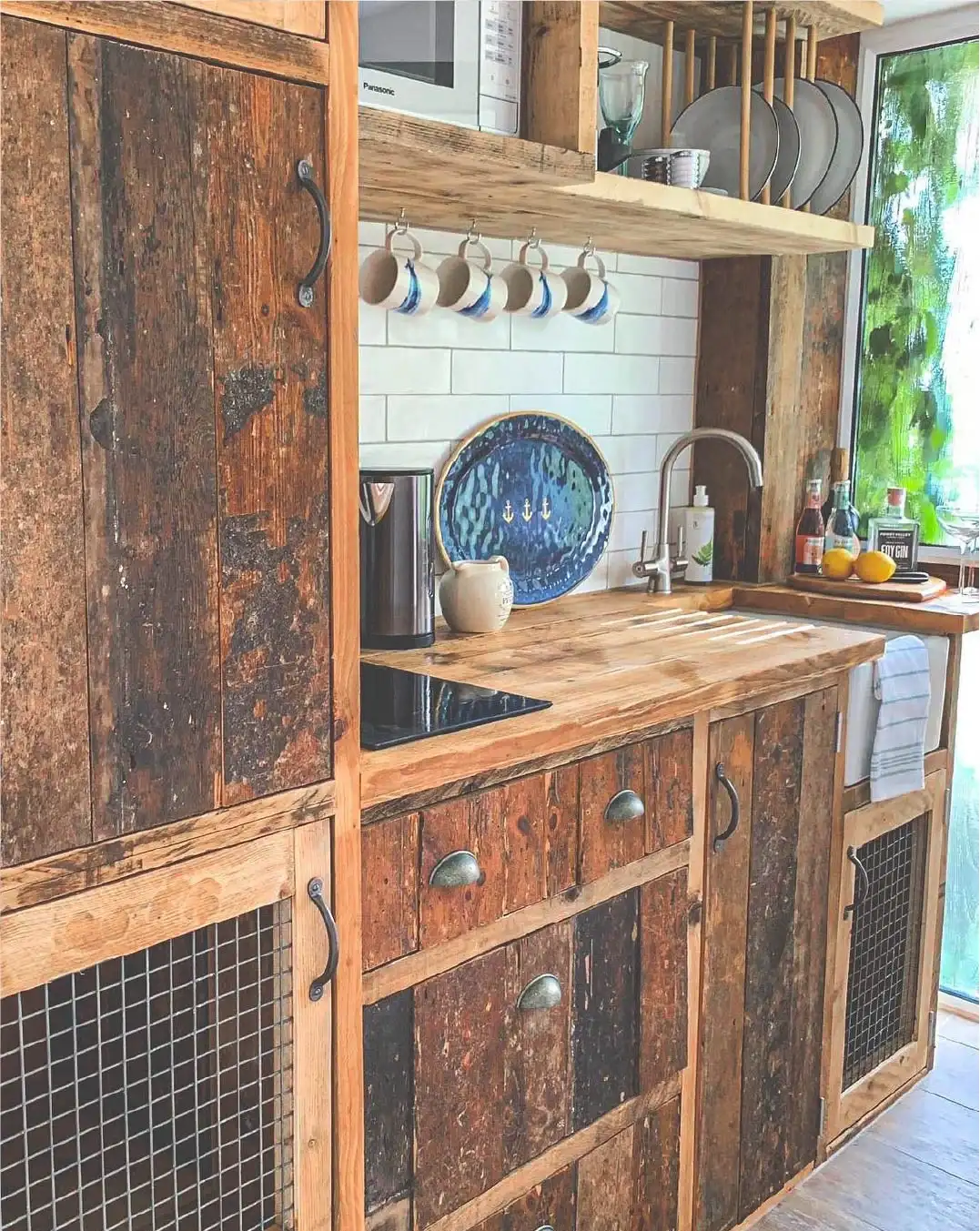 Portrait body image - 1076x1352 copy-50-3