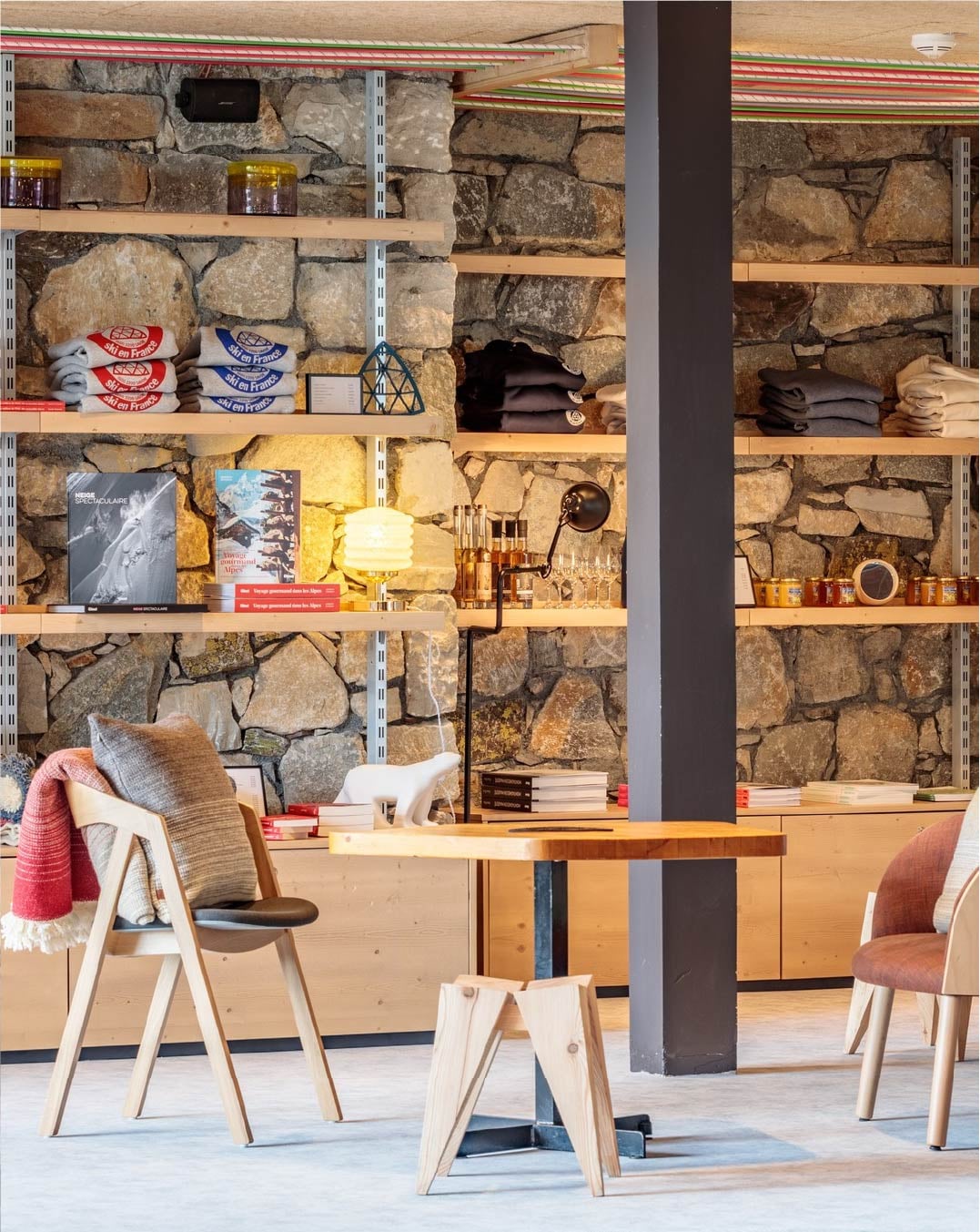 Friendly Hotels Collection Portrait body image - 1076x1352 copy-50 (2)