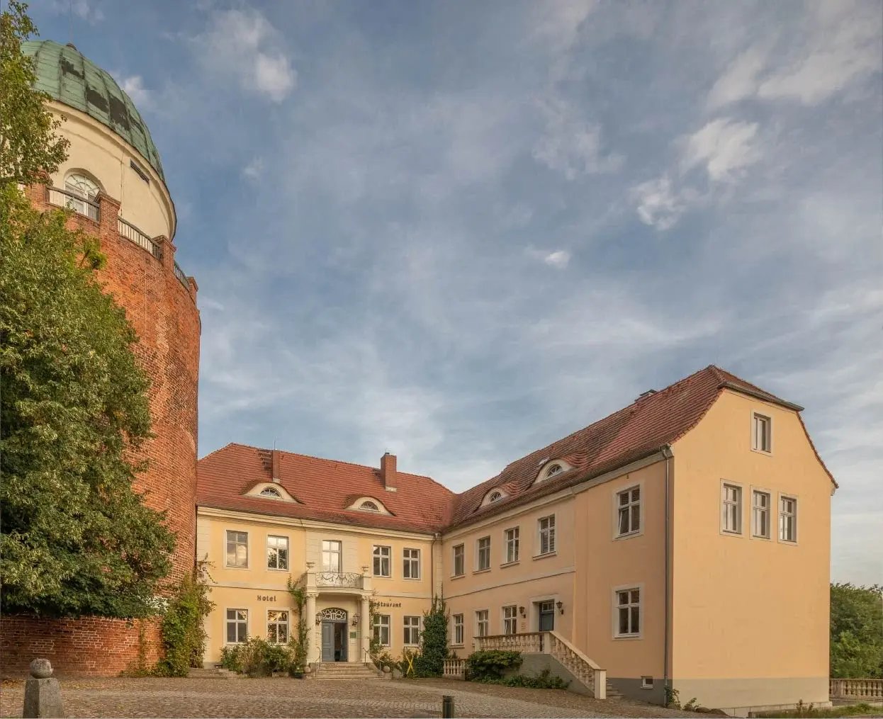 ahead burghotel combines sustainability and profitability Hero - 1245x1014-50