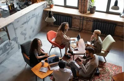 Les avantages de la réservation de bureau dans l’hôtellerie thumbnail