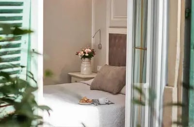 liste équipement chambre hôtel