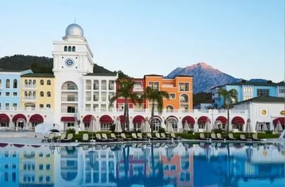 6 différences entre un hôtel et un resort thumbnail