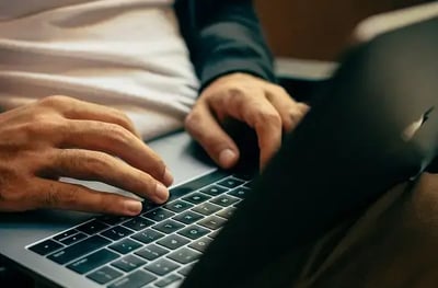 Lokale SEO für Hotels: 10 Tipps, um dein Hotel bekannt zu machen thumbnail