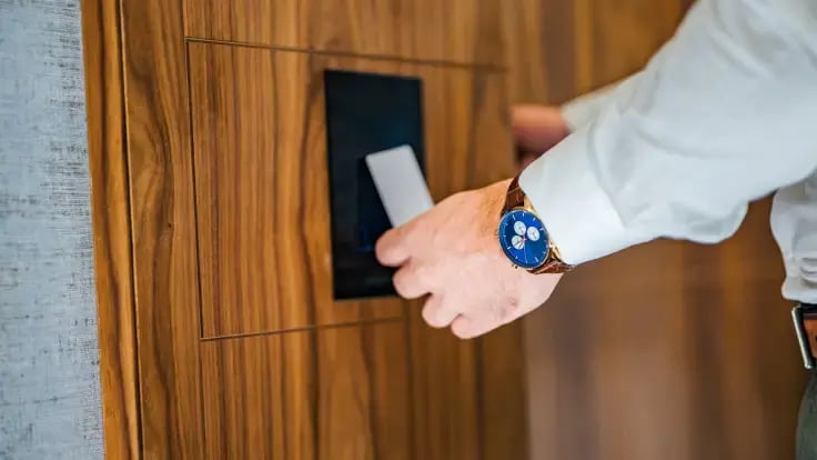 Plataforma de automatización de hoteles de Mews para todo tipo de alojamientos