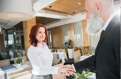 20 bonnes pratiques pour accueillir idéalement vos clients thumbnail